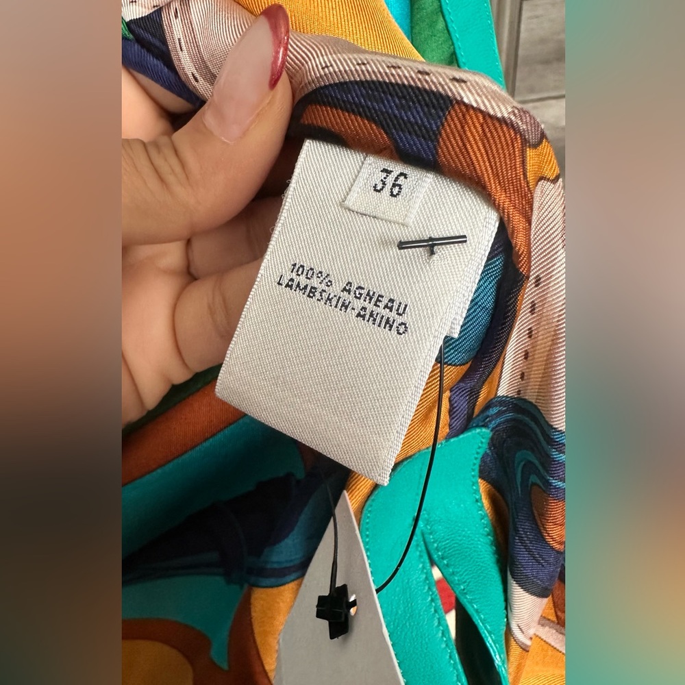 Sold ❌Hermès Teal Leather Jacket - Picture 3 of 11